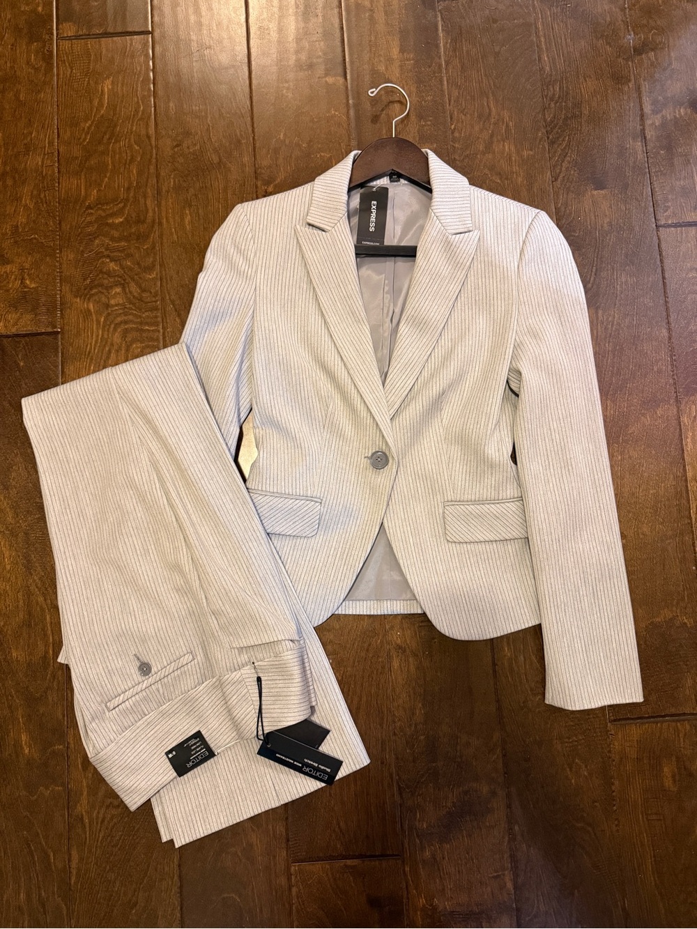 Express Light Gray Pinstripe Suit Blazer & Pants Size 00 NWT